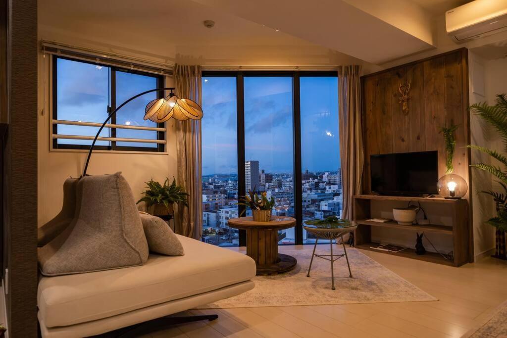 Apartamento The Penthouse Ginowan Urasoe Exterior foto