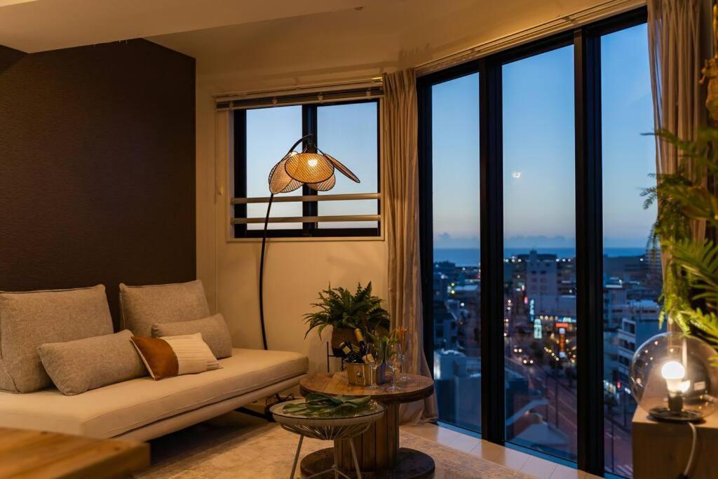 Apartamento The Penthouse Ginowan Urasoe Exterior foto