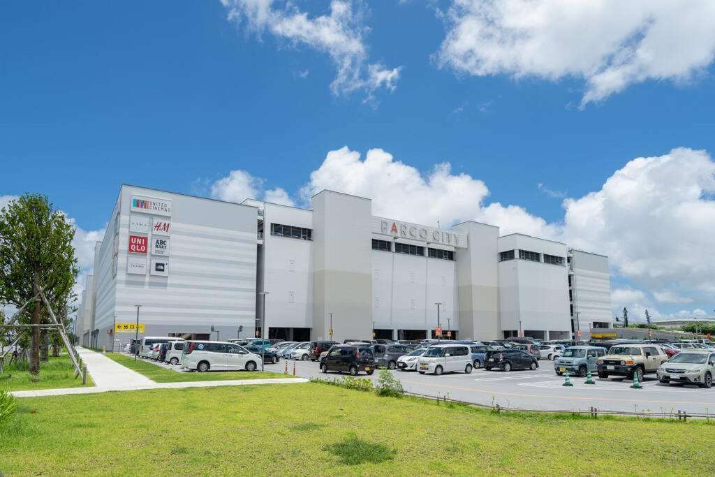 Apartamento The Penthouse Ginowan Urasoe Exterior foto